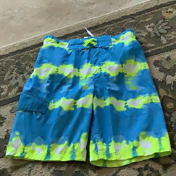 Cat & Jack swim trunks boys size medium 8/10. Blue and neon yellow pocke… - Picture 1 of 10